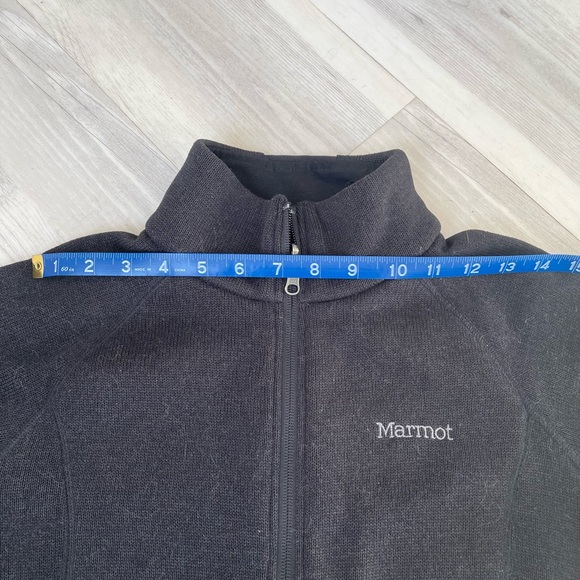 🚫SOLD🚫 <Marmot> Fitted ladies jacket size small. NWOT - Picture 7 of 9